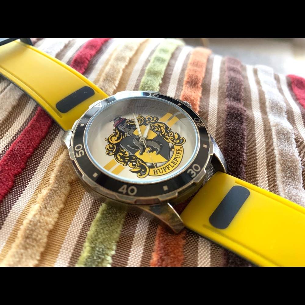 Harry Potter: HUFFLEPUFF House Watch